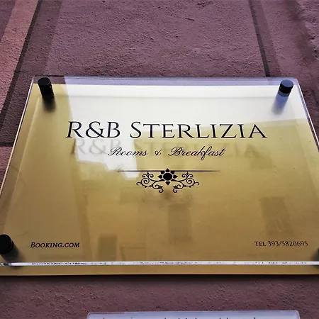 招待所 R&b Sterlizia 4*